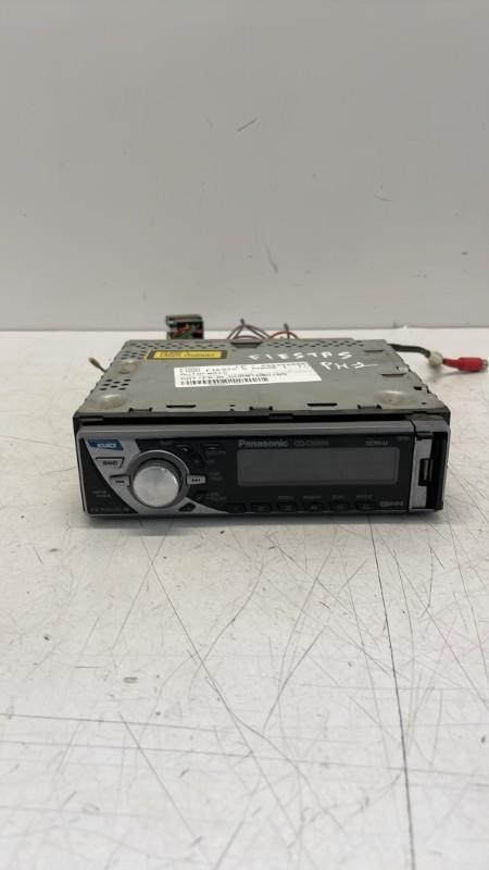 Autoradio FORD FIESTA 5 PHASE 1 Diesel - 1