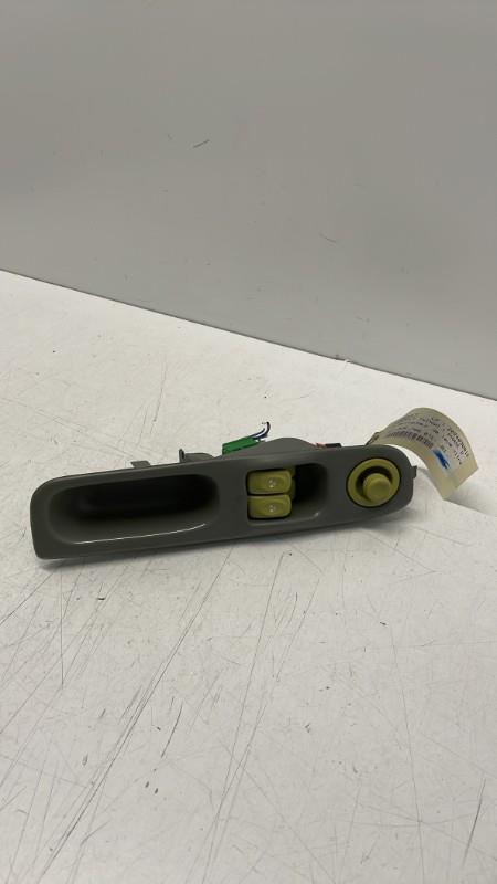 Interrupteur de leve vitre avant gauche RENAULT TWINGO 1 PHASE 2 Essence - 1
