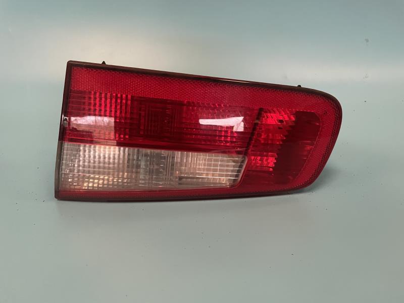 Feu arriere secondaire droit (feux) RENAULT LAGUNA 2 PHASE 1  - 1