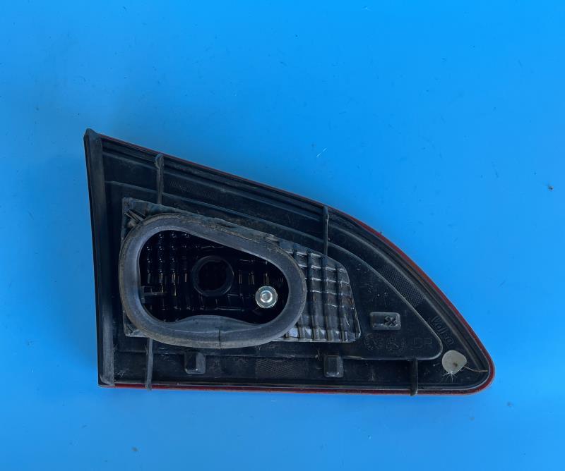 Feu arriere secondaire droit (feux) RENAULT SCENIC 3 PHASE 1 Diesel - 1