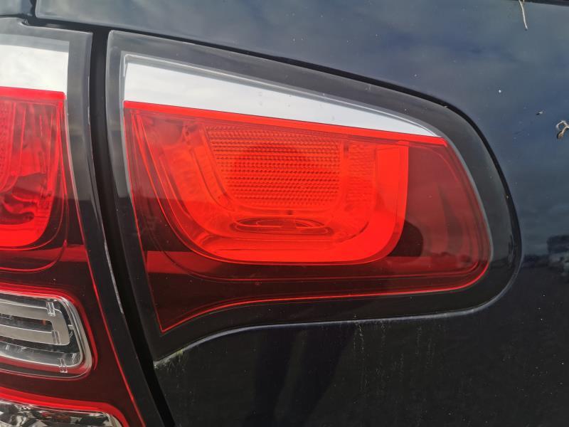 Feu arriere secondaire gauche (feux) CITROEN C3 2 PHASE 2 Essence - 1