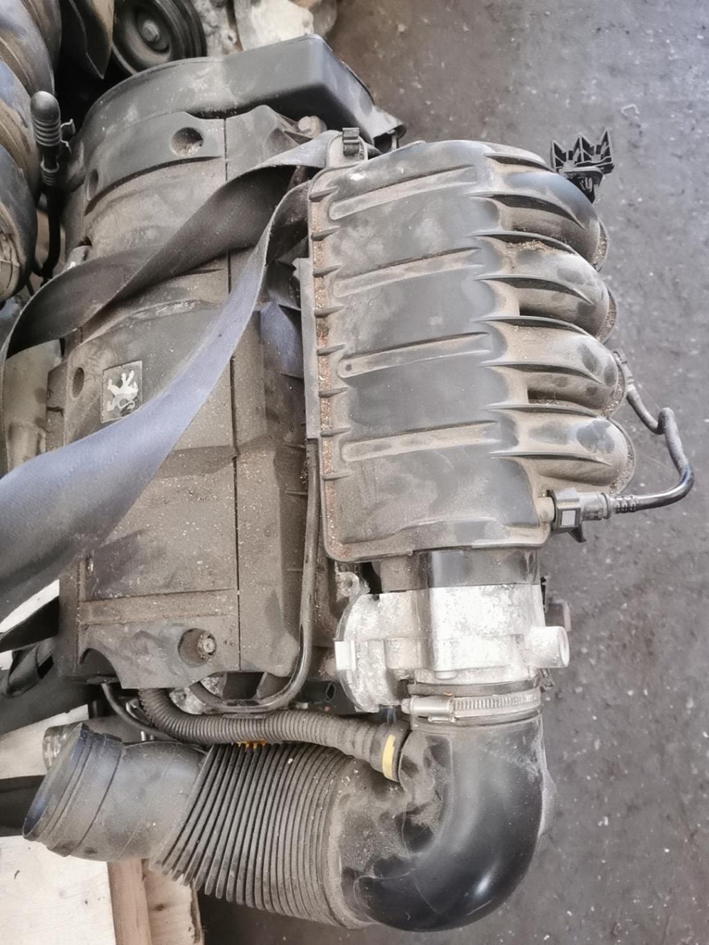 Moteur PEUGEOT 307 PHASE 1 Essence - 1