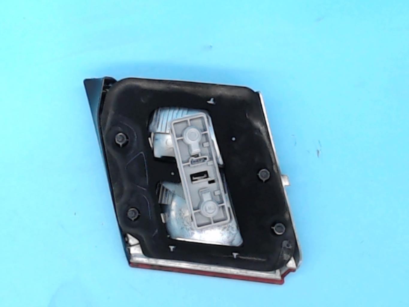Feu arriere secondaire droit (feux) SAAB 9.5 1 PHASE 2 Diesel - 1