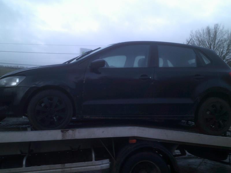Boite de vitesses VOLKSWAGEN POLO 5 PHASE 1 Diesel - 1