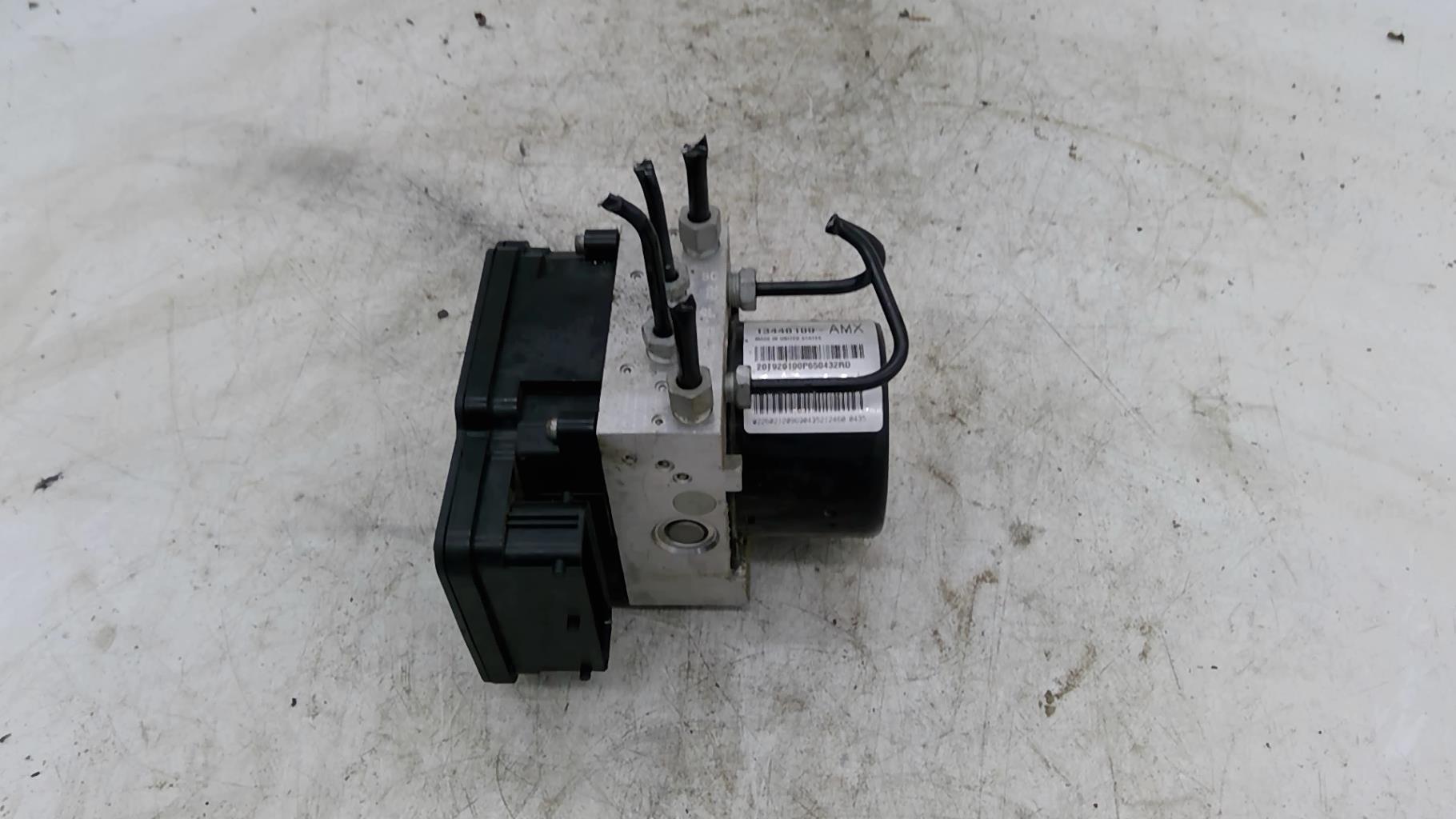 Bloc ABS (freins anti-blocage) OPEL ASTRA J PHASE 2 Diesel - 1
