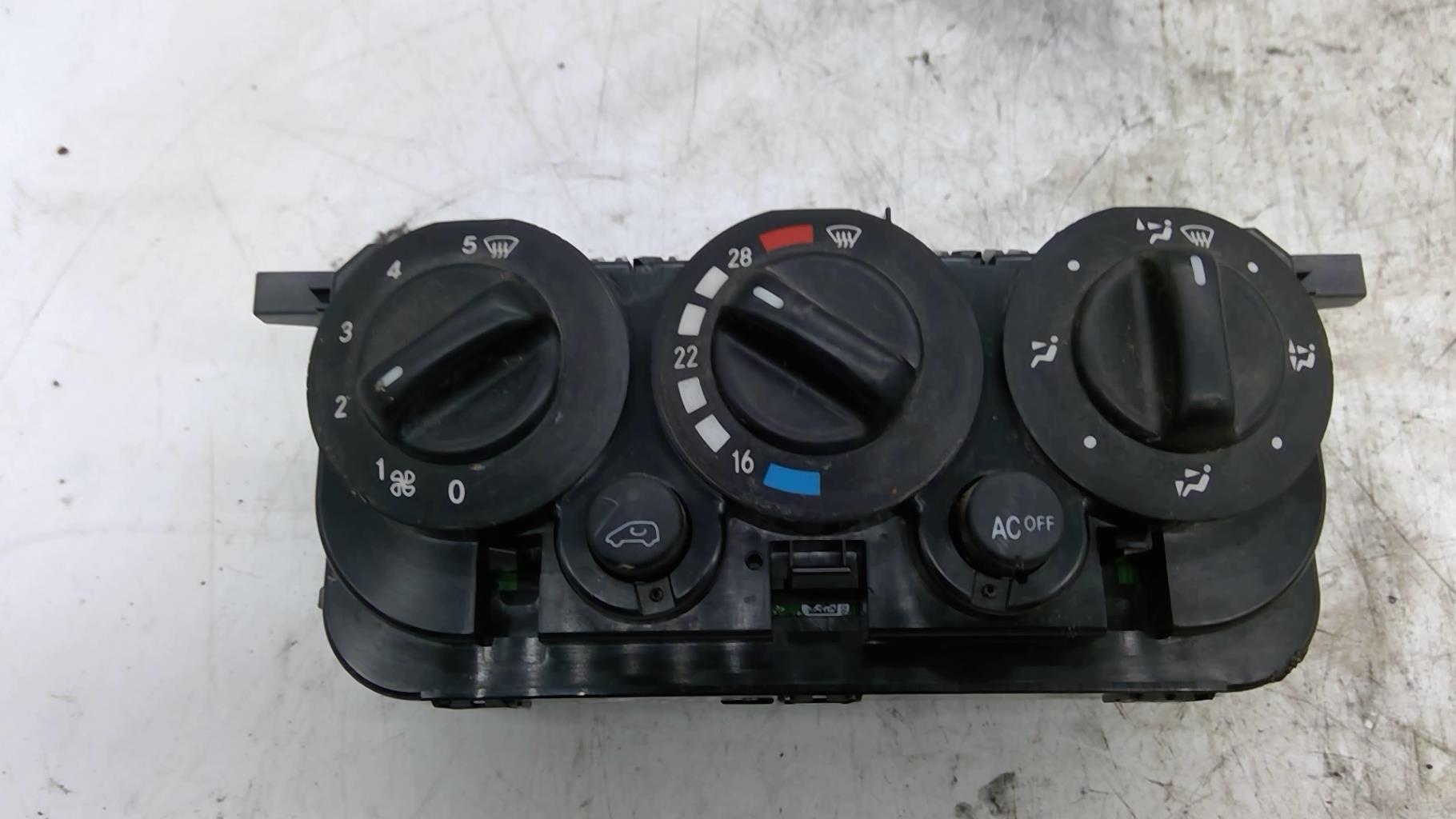 Commande chauffage MERCEDES CLASSE A 168 PHASE 2  - 1