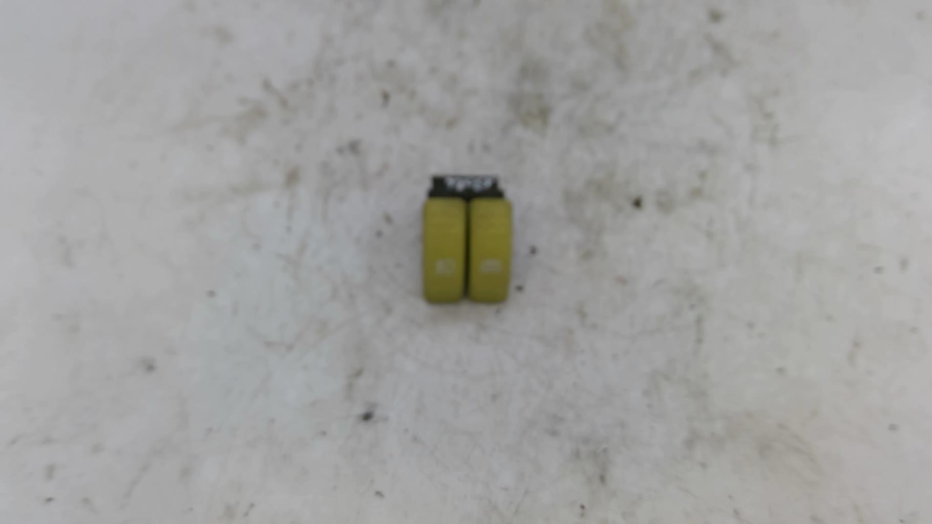 Commande anti brouillard arriere RENAULT TWINGO 1 PHASE 2 Essence - 1