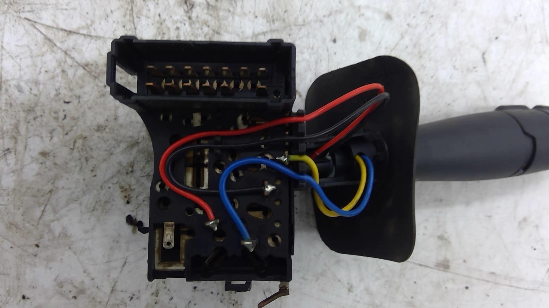 Commodo phare RENAULT CLIO 2 PHASE 1 Essence - 1