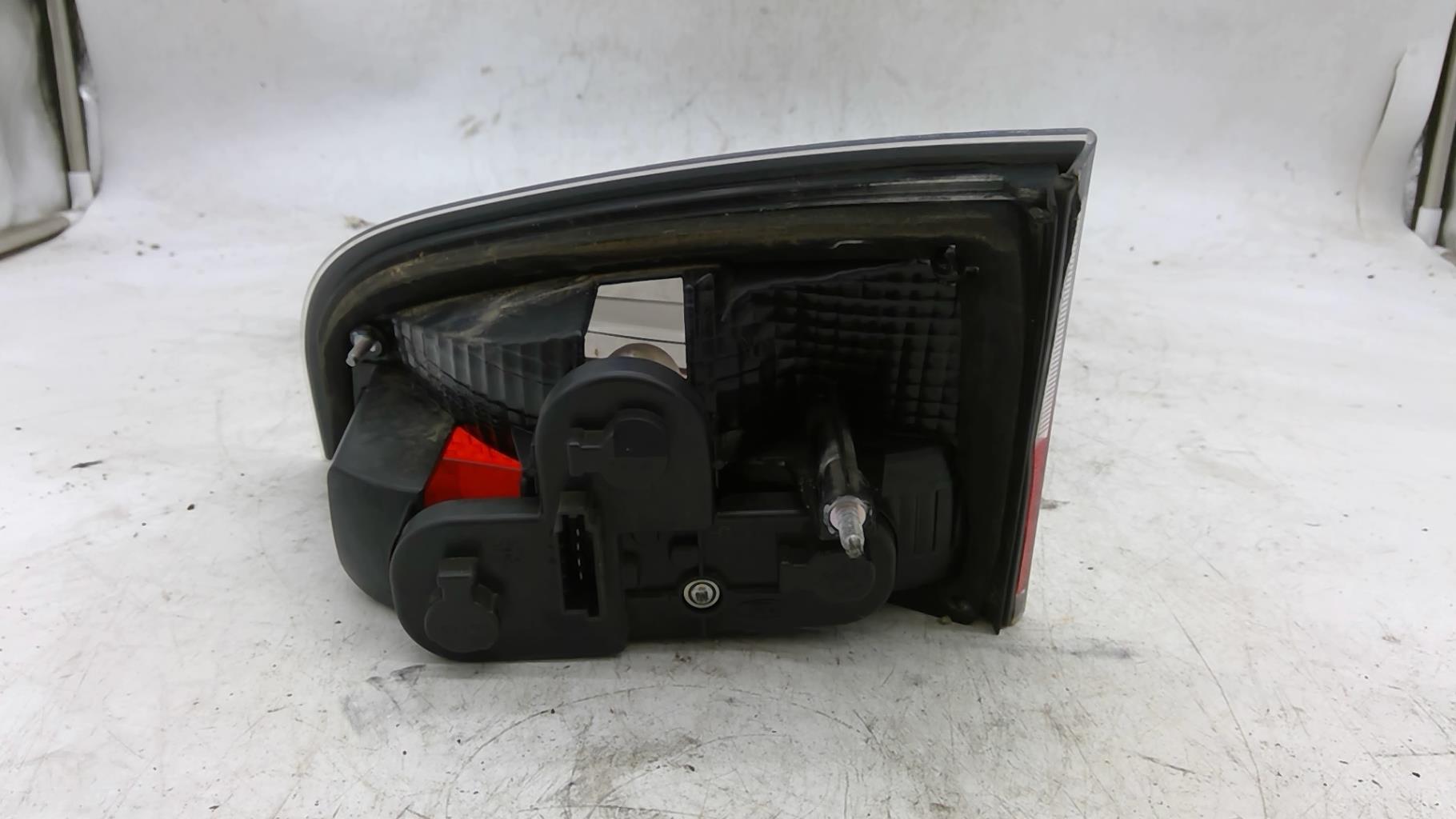Feu arriere secondaire gauche (feux) FORD S-MAX 1 PHASE 1 Diesel - 1