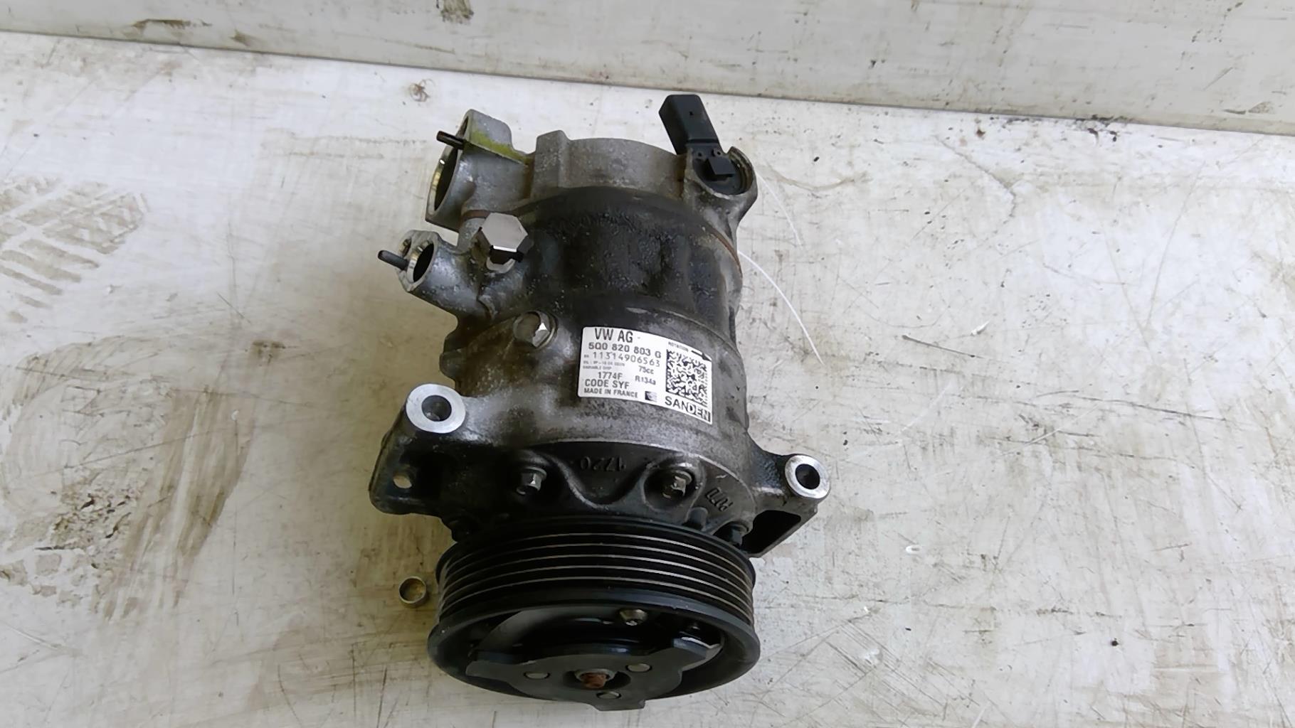 Compresseur clim VOLKSWAGEN GOLF 7 PHASE 1 Diesel - 1