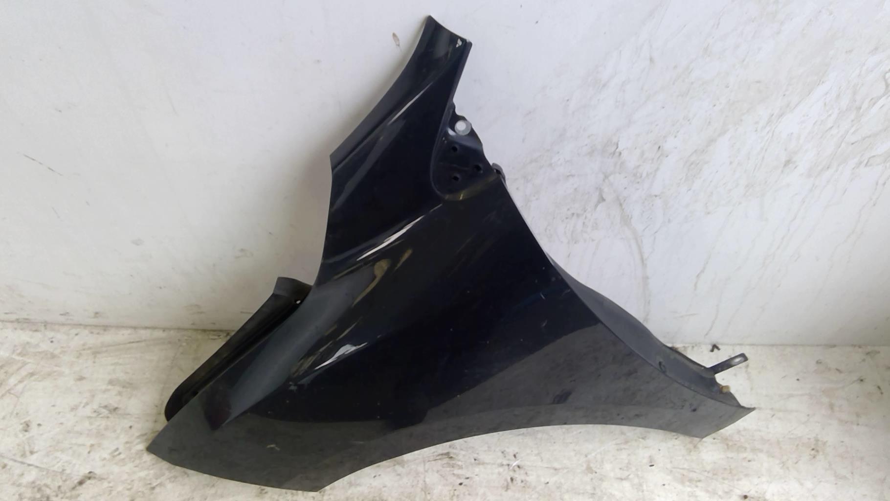 Aile avant gauche RENAULT MEGANE 3 PHASE 1 BREAK Diesel - 1