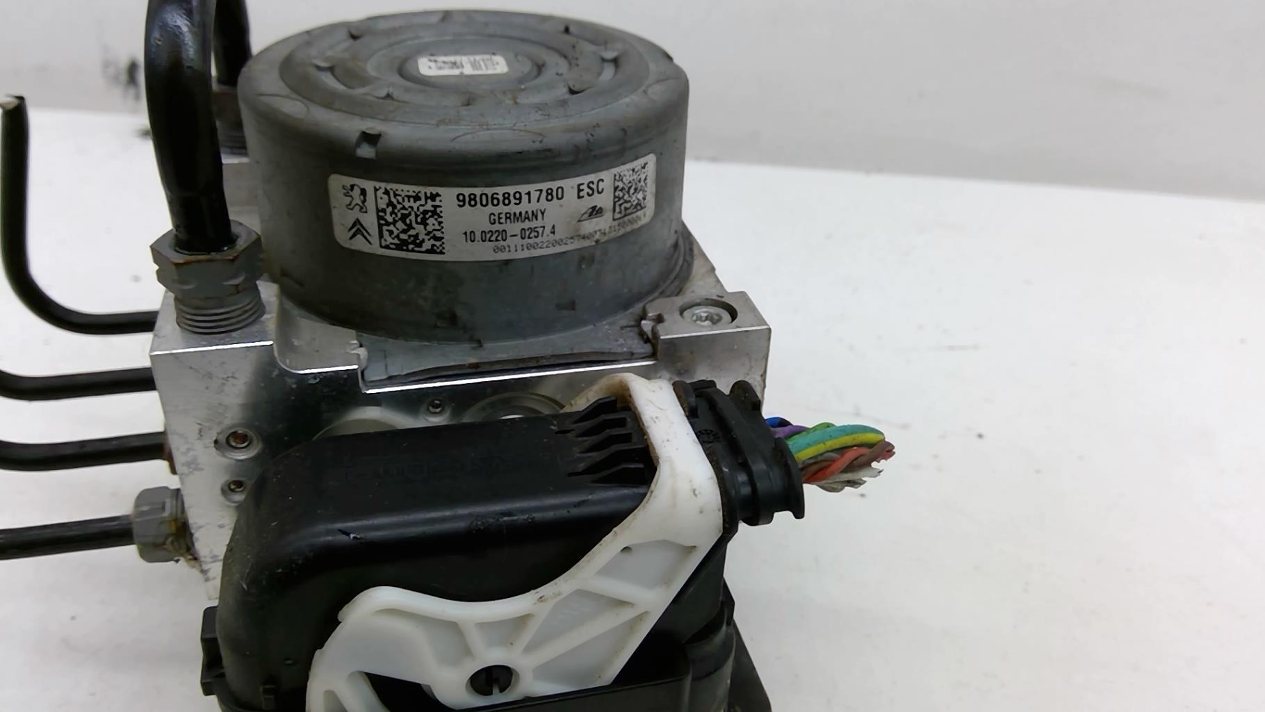 Bloc ABS (freins anti-blocage) CITROEN C3 2 PHASE 2 Diesel - 1