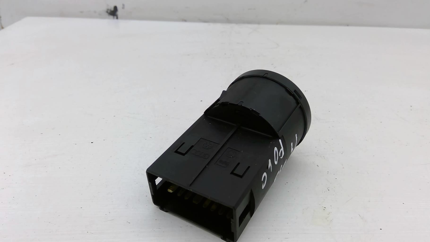 Commande de phare VOLKSWAGEN POLO 4 PHASE 1 Diesel - 1
