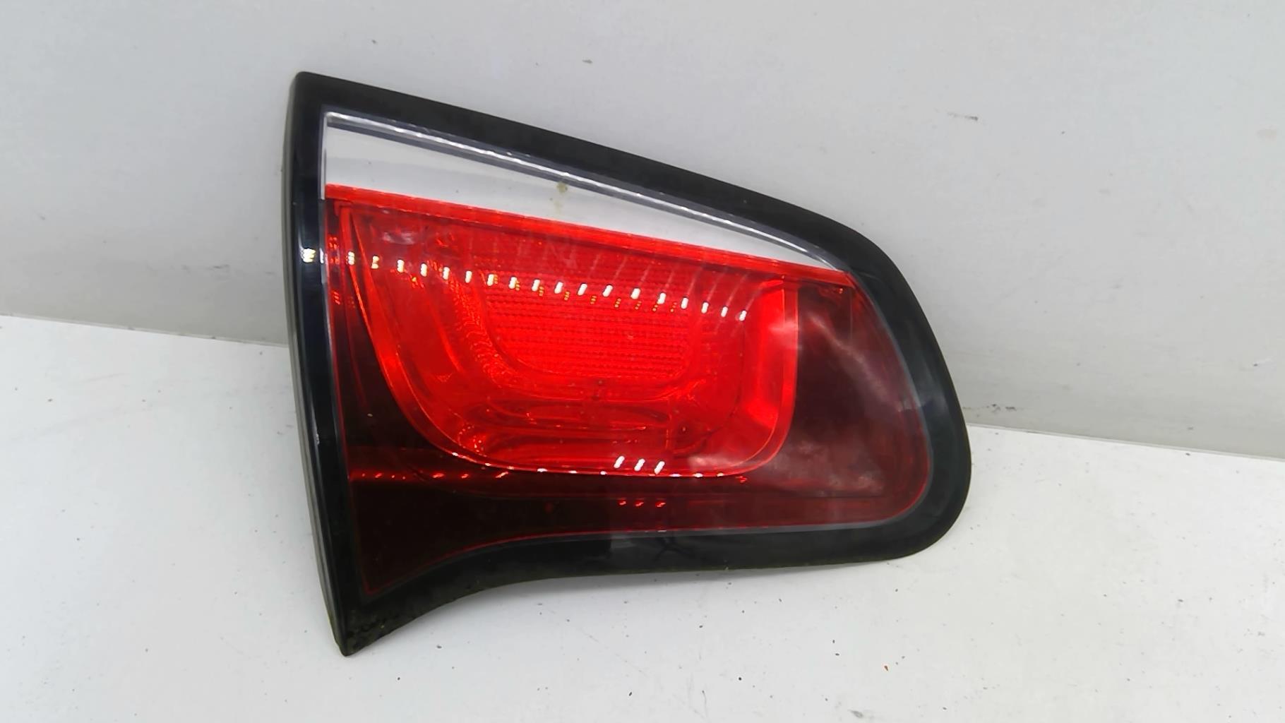 Feu arriere secondaire gauche (feux) CITROEN C3 2 PHASE 2 Diesel - 1