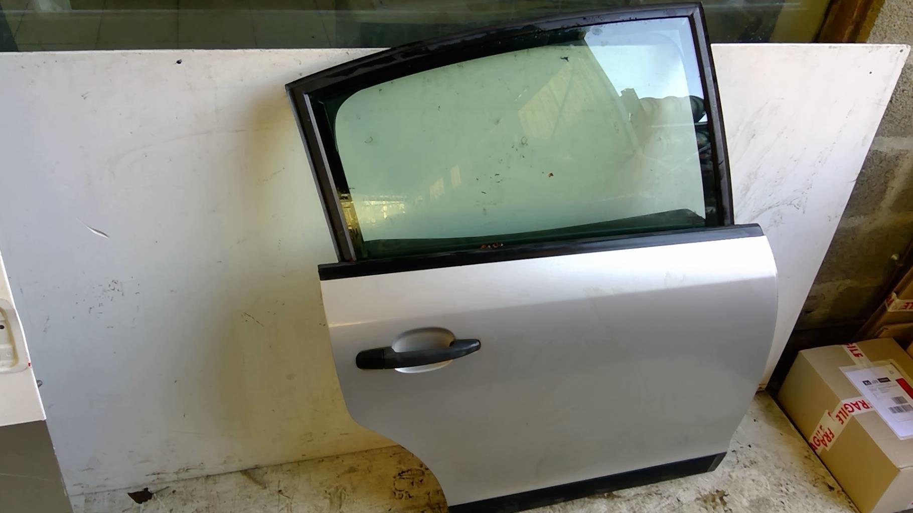 Porte arriere droit CITROEN C4 1 PHASE 1 Diesel - 1
