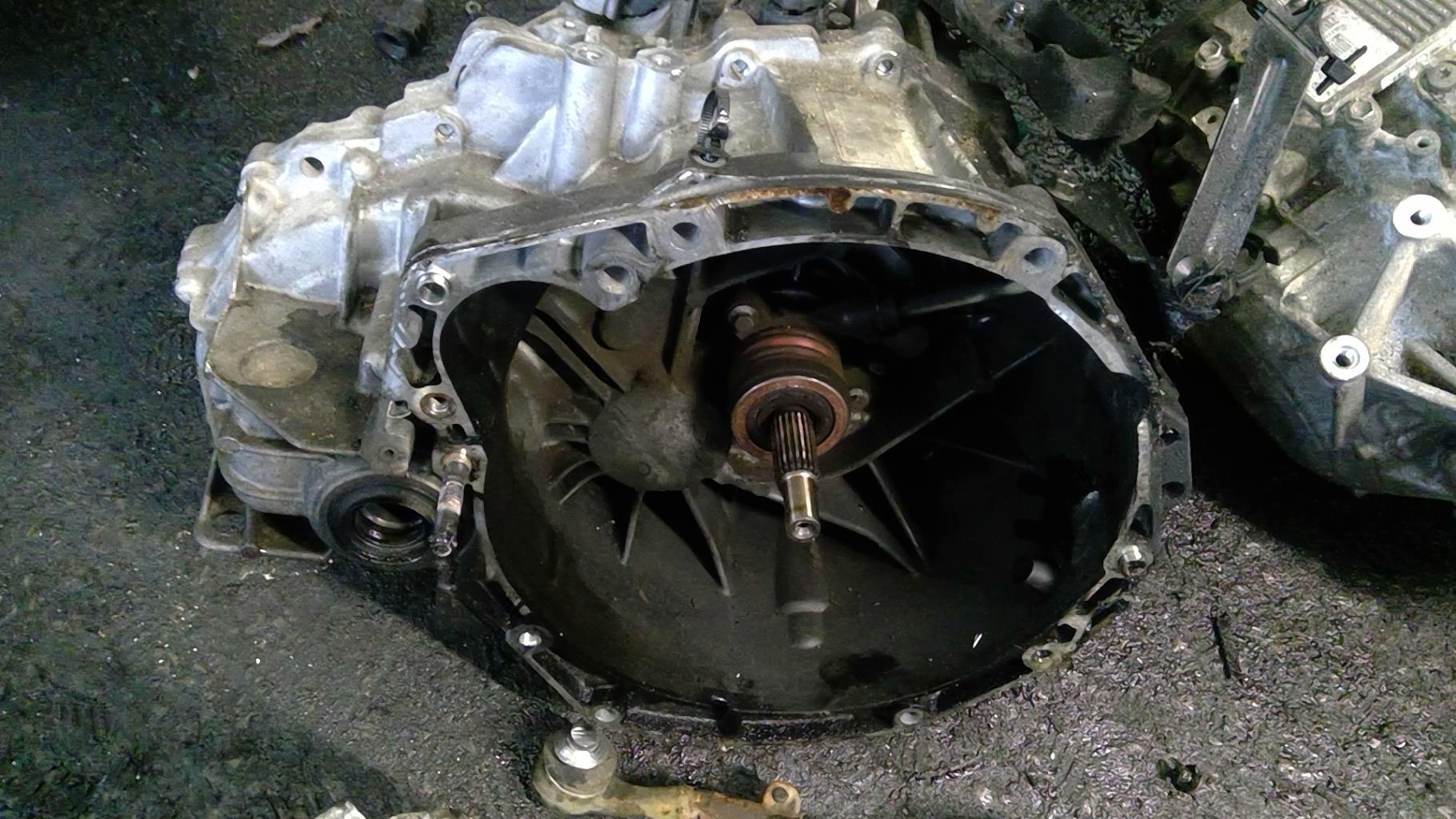 Boite de vitesses RENAULT MEGANE 3 PHASE 1 COUPE Diesel - 1