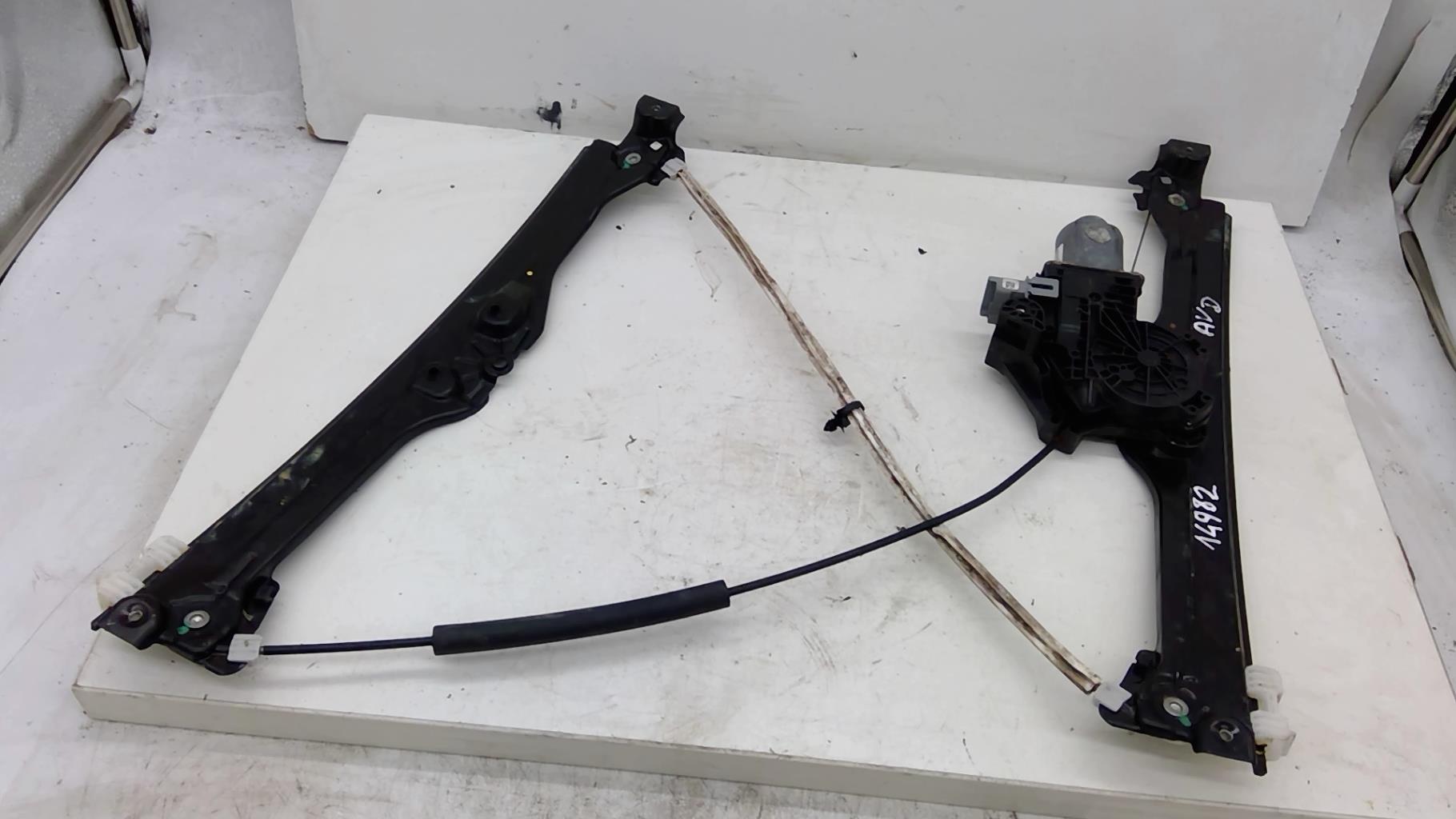 Leve vitre electrique avant droit CITROEN DS5 PHASE 1 Diesel - 1