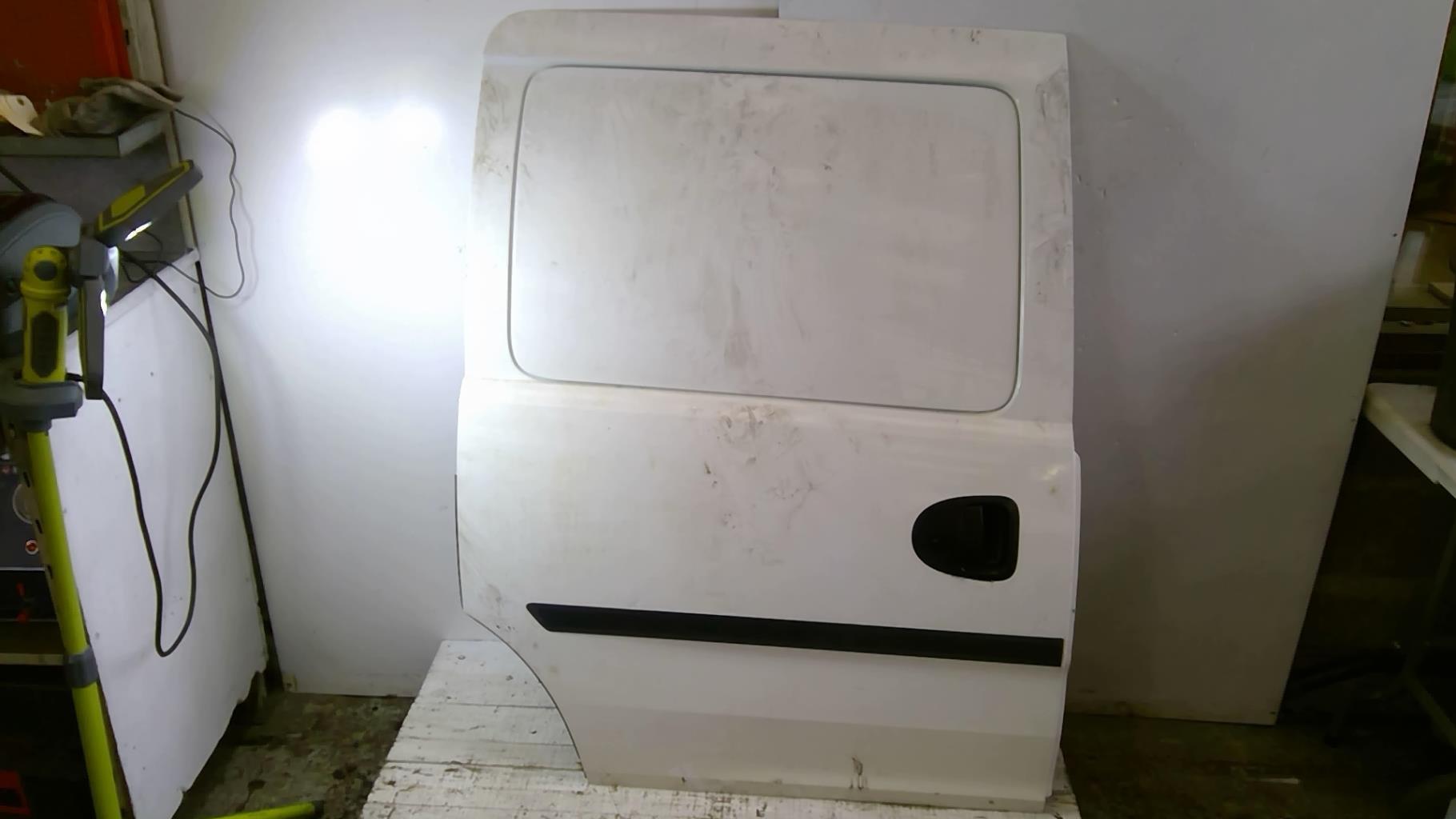 Porte laterale droit OPEL COMBO B  - 1