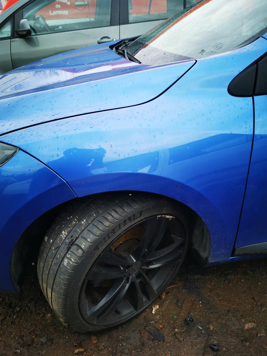 Aile avant gauche RENAULT MEGANE 3 PHASE 1 COUPE Diesel - 1