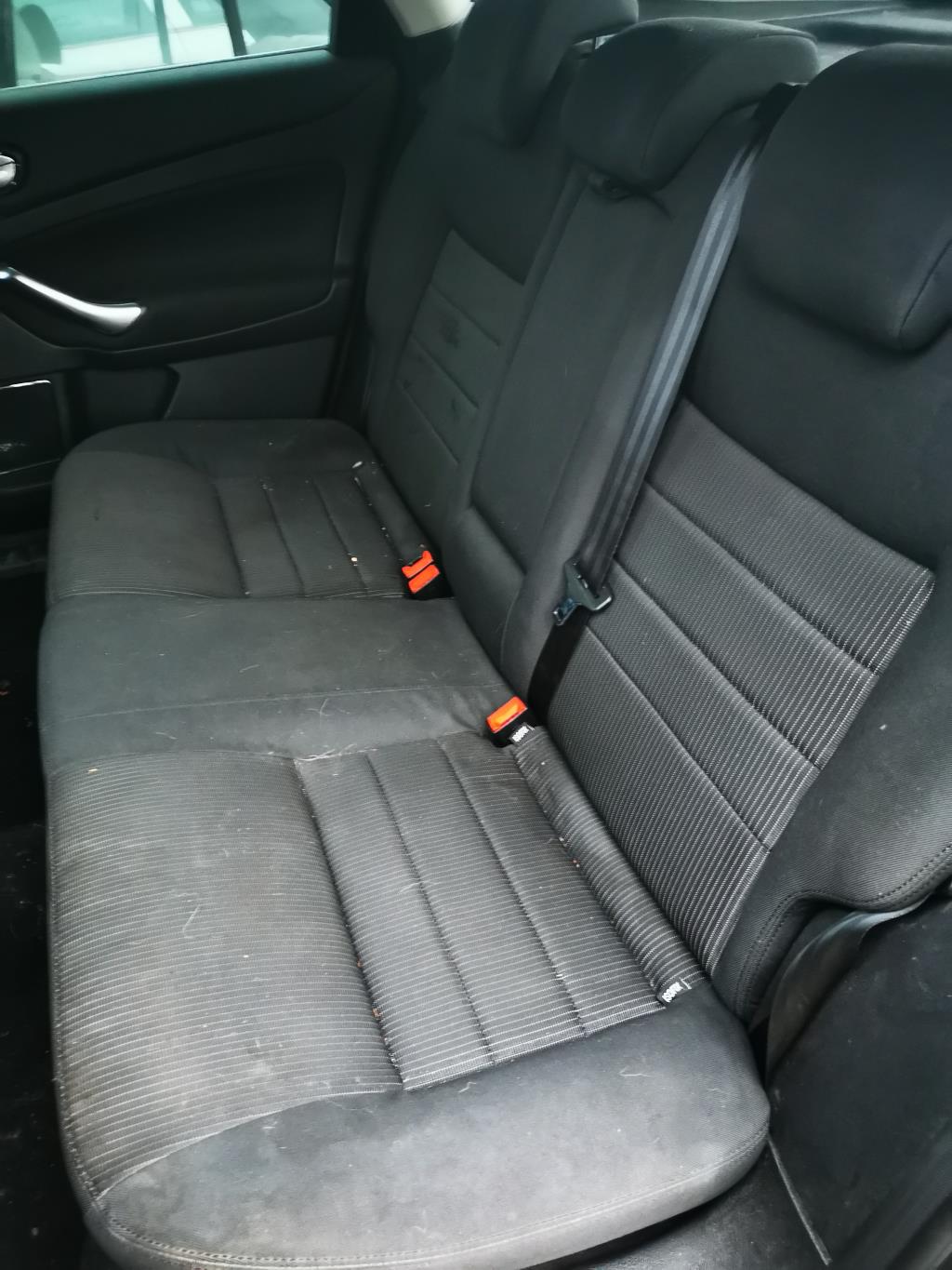 Banquette arriere FORD MONDEO 3 PHASE 1 Diesel - 1