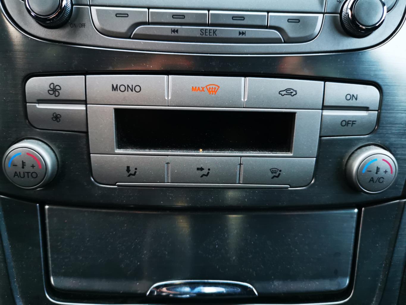 Commande chauffage FORD MONDEO 3 PHASE 1 Diesel - 1