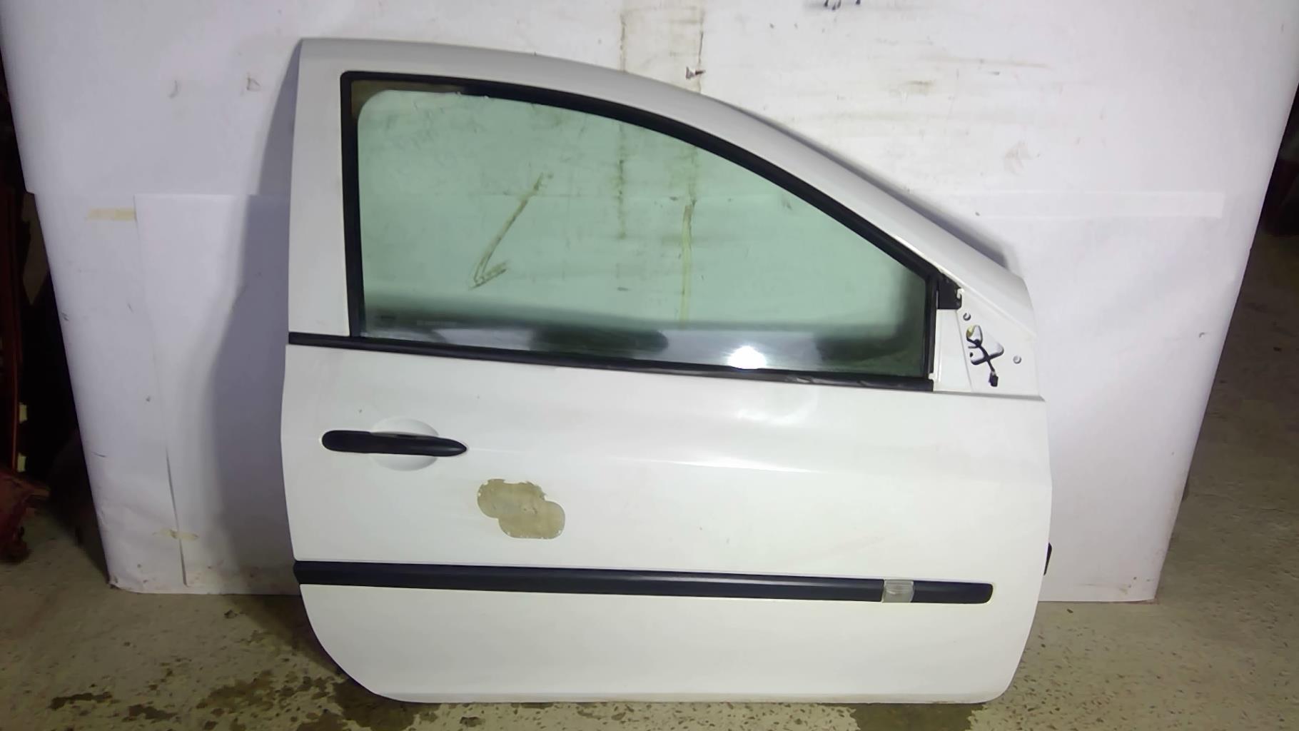 Porte avant droit RENAULT CLIO 3 PHASE 1 Diesel - 1