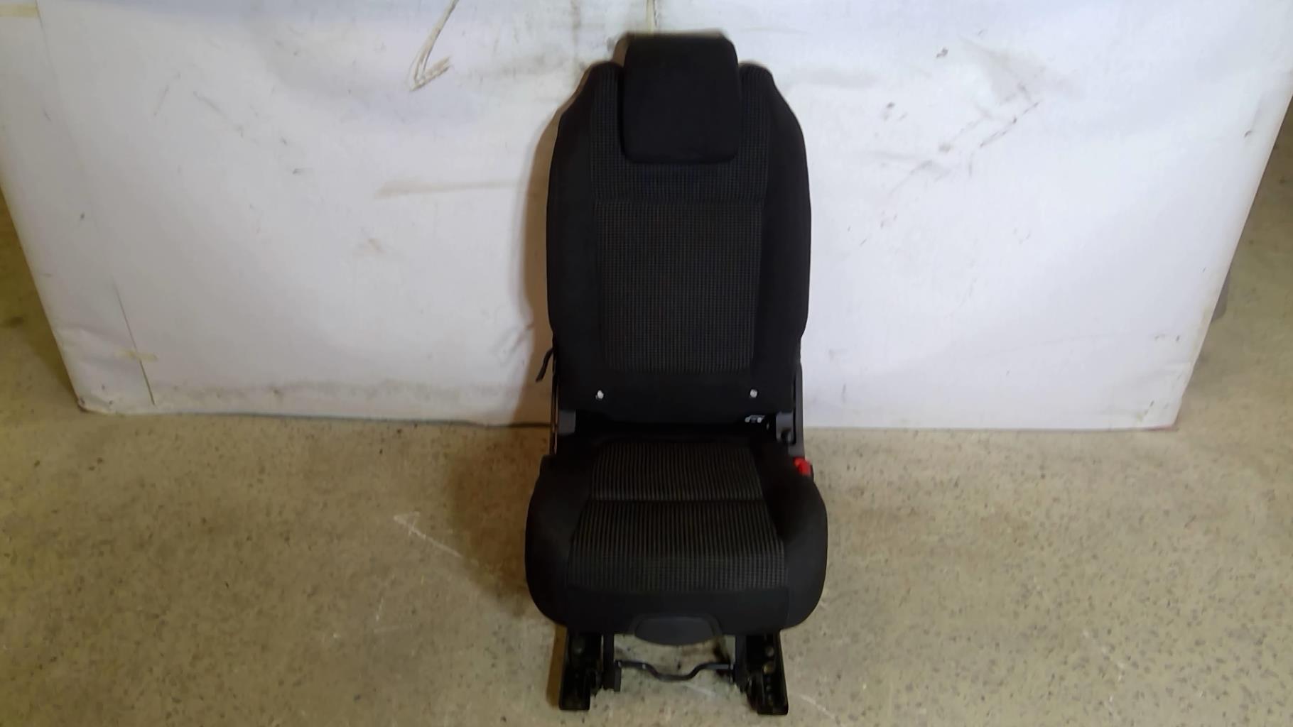 Siege arriere central PEUGEOT 5008 1 PHASE 1  - 1