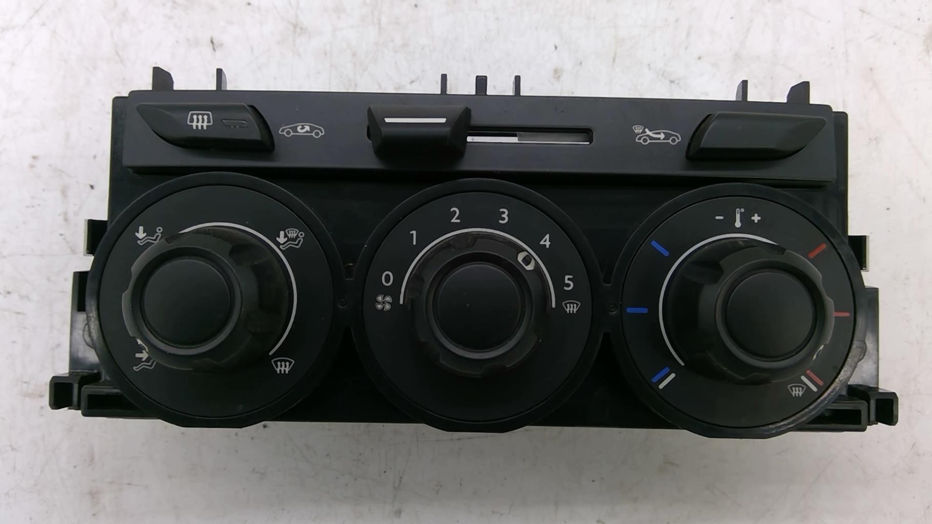 Commande chauffage CITROEN C3 2 PHASE 1 Essence - 1