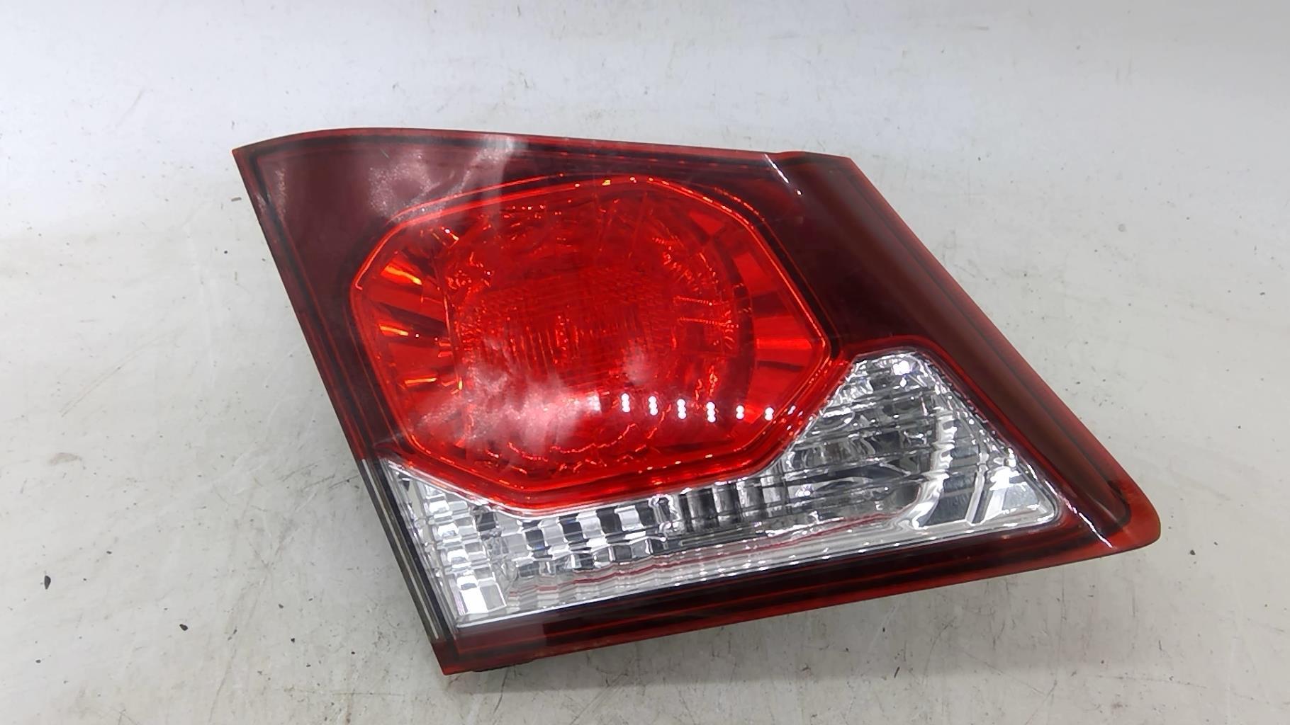 Feu arriere secondaire gauche (feux) HONDA CIVIC 8 PHASE 2 Essence/Hybride - 1