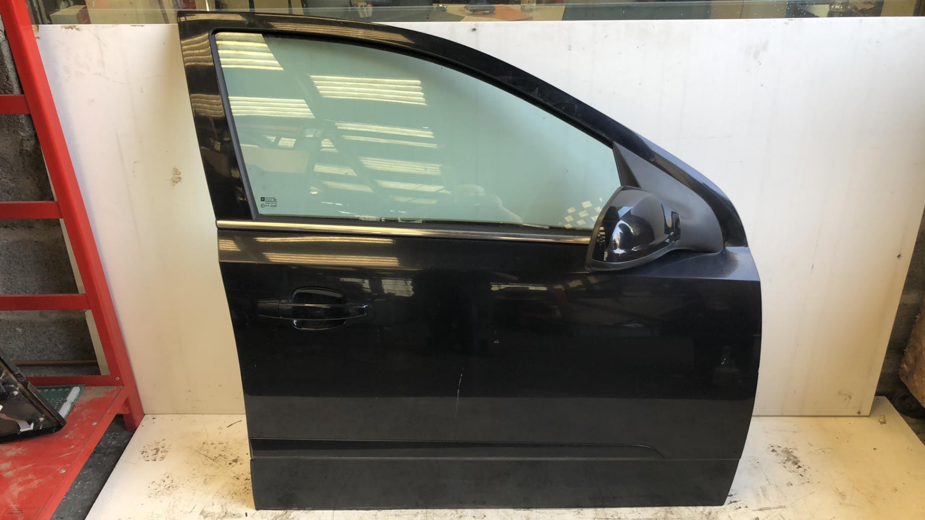 Porte avant droit OPEL ASTRA H PHASE 1 Diesel - 1