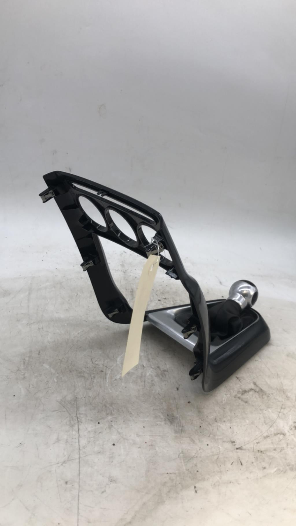 Console central (interieur plastique) CITROEN DS3 PHASE 2 Essence - 1
