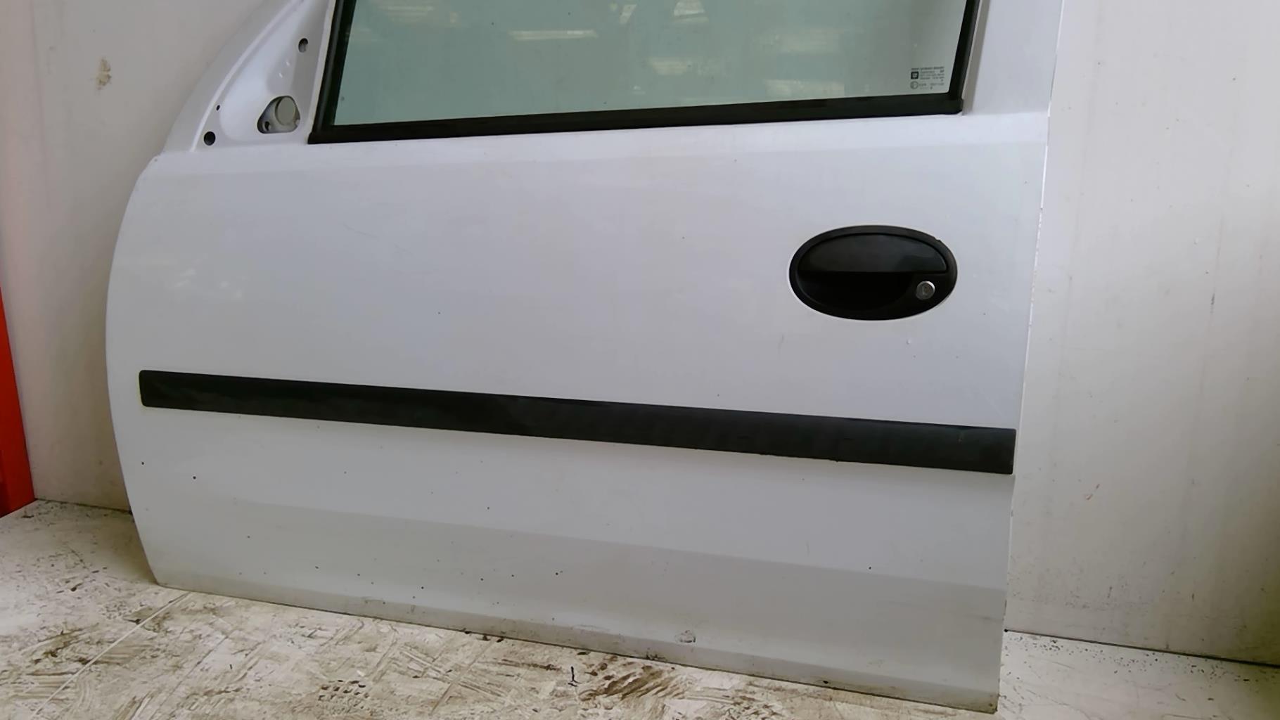 Porte avant gauche OPEL COMBO C PHASE 2 Diesel - 1