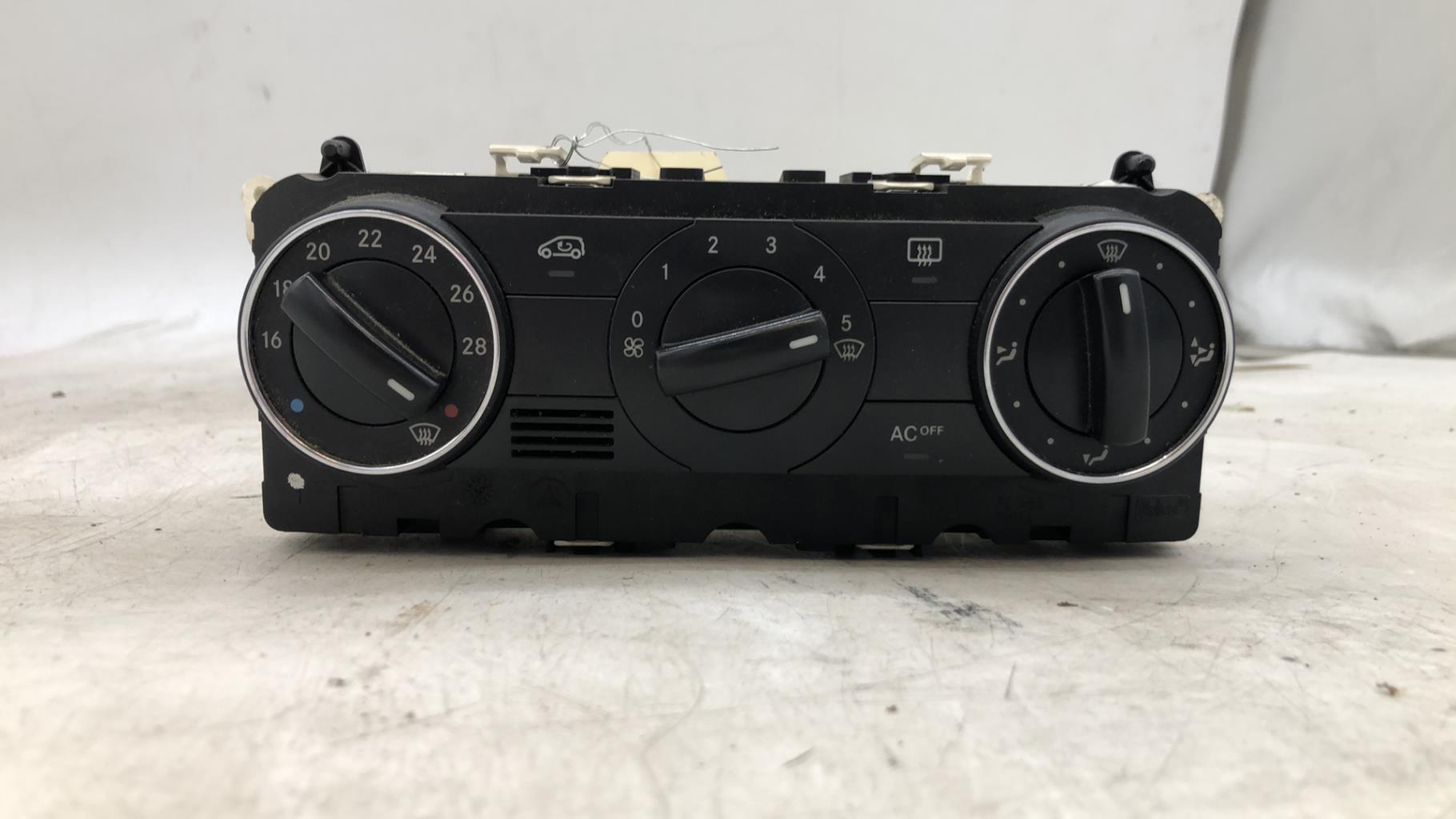 Commande chauffage MERCEDES CLASSE A 169 PHASE 1 Essence - 1