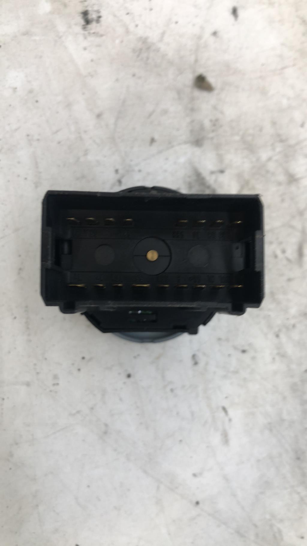 Commande de phare VOLKSWAGEN LUPO Diesel - 1