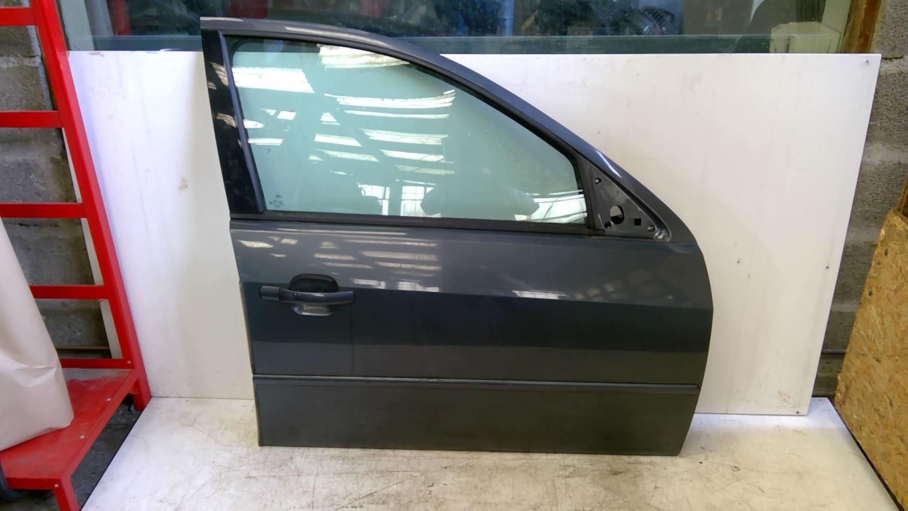 Porte avant droit FORD MONDEO 2  - 1