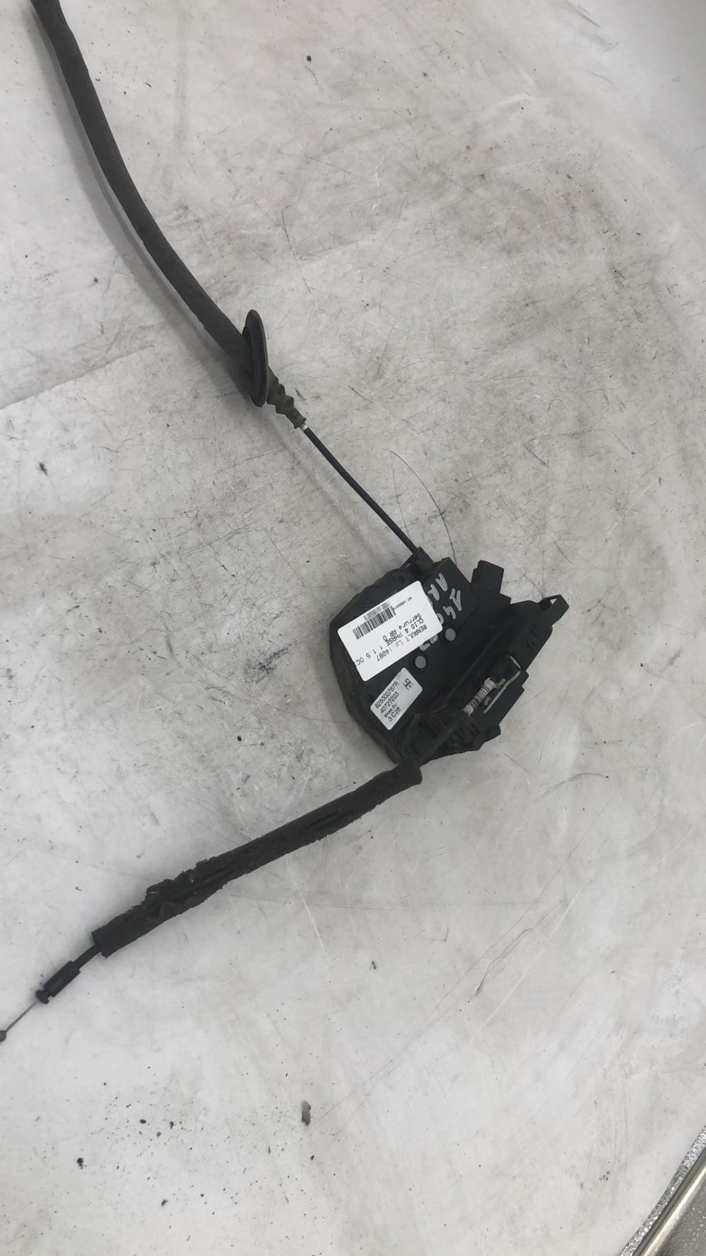 Serrure arriere droit RENAULT CLIO 4 PHASE 1 Diesel - 1