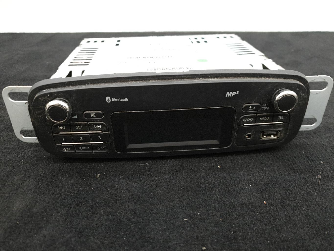 Autoradio d'origine RENAULT CLIO 4 PHASE 1  - 1