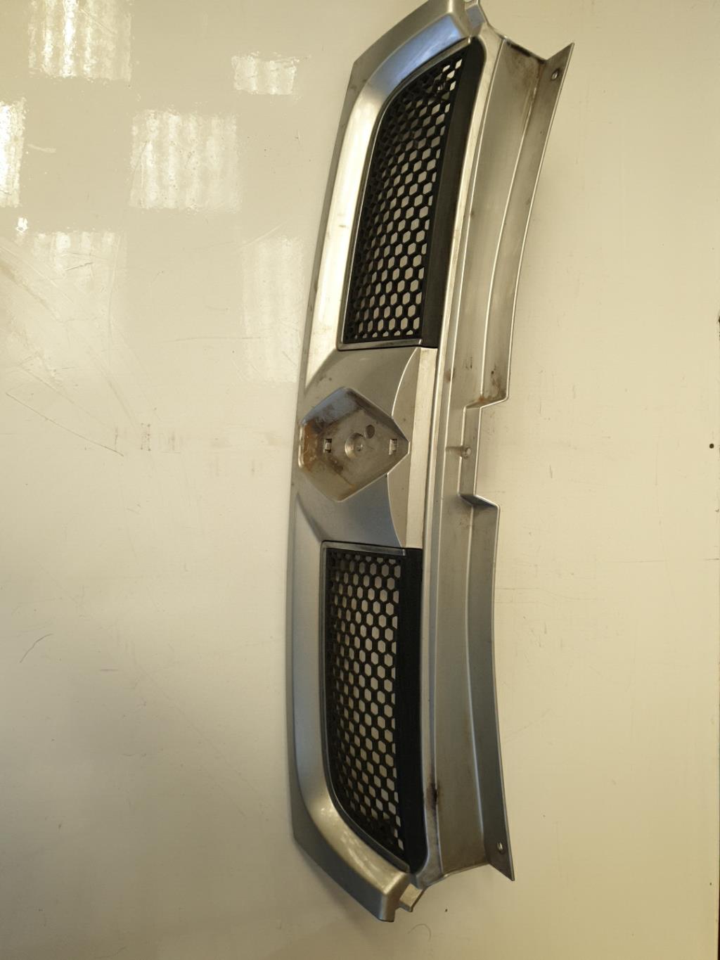 Calandre RENAULT TRAFIC 2 PHASE 1  - 1