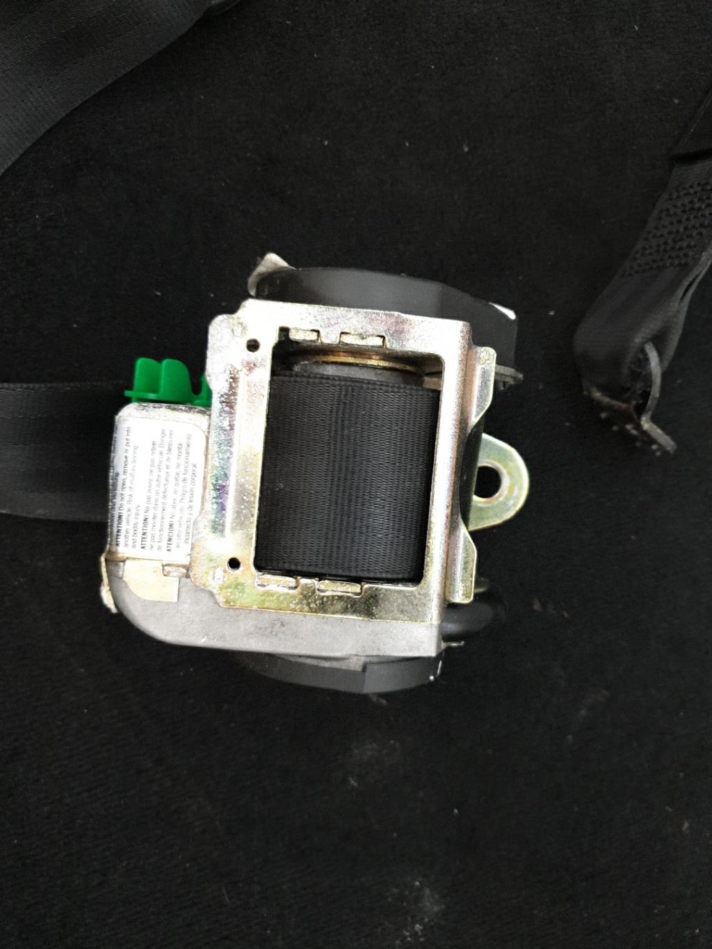 Ceinture avant gauche AUDI A6 2 AVANT PHASE 1 BREAK  - 1