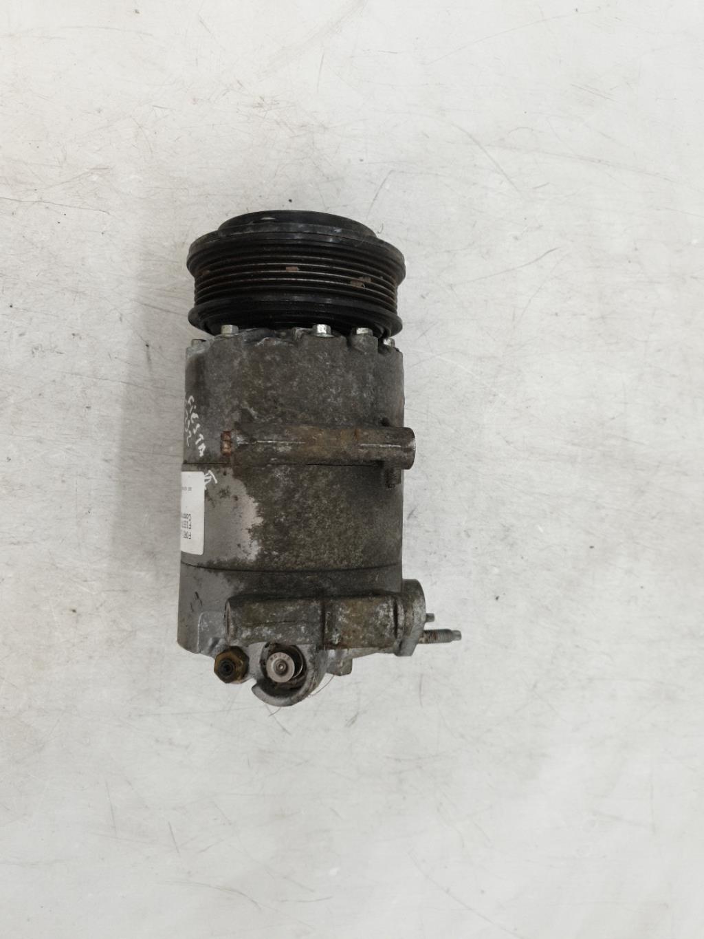 Compresseur clim FORD FIESTA 6 PHASE 2 Diesel - 1