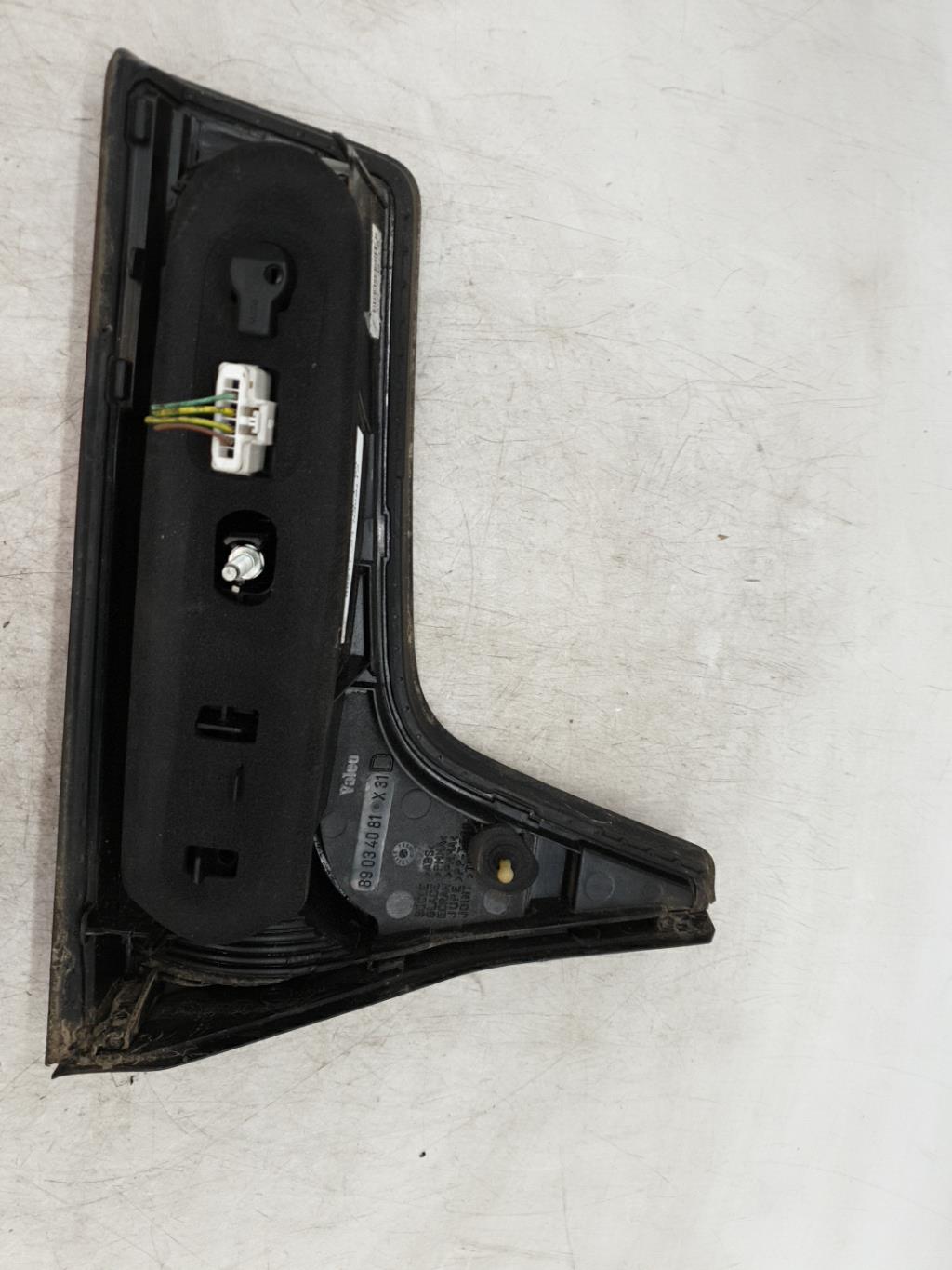 Feu arriere secondaire droit (feux) CITROEN C5 1 PHASE 2 Diesel - 1