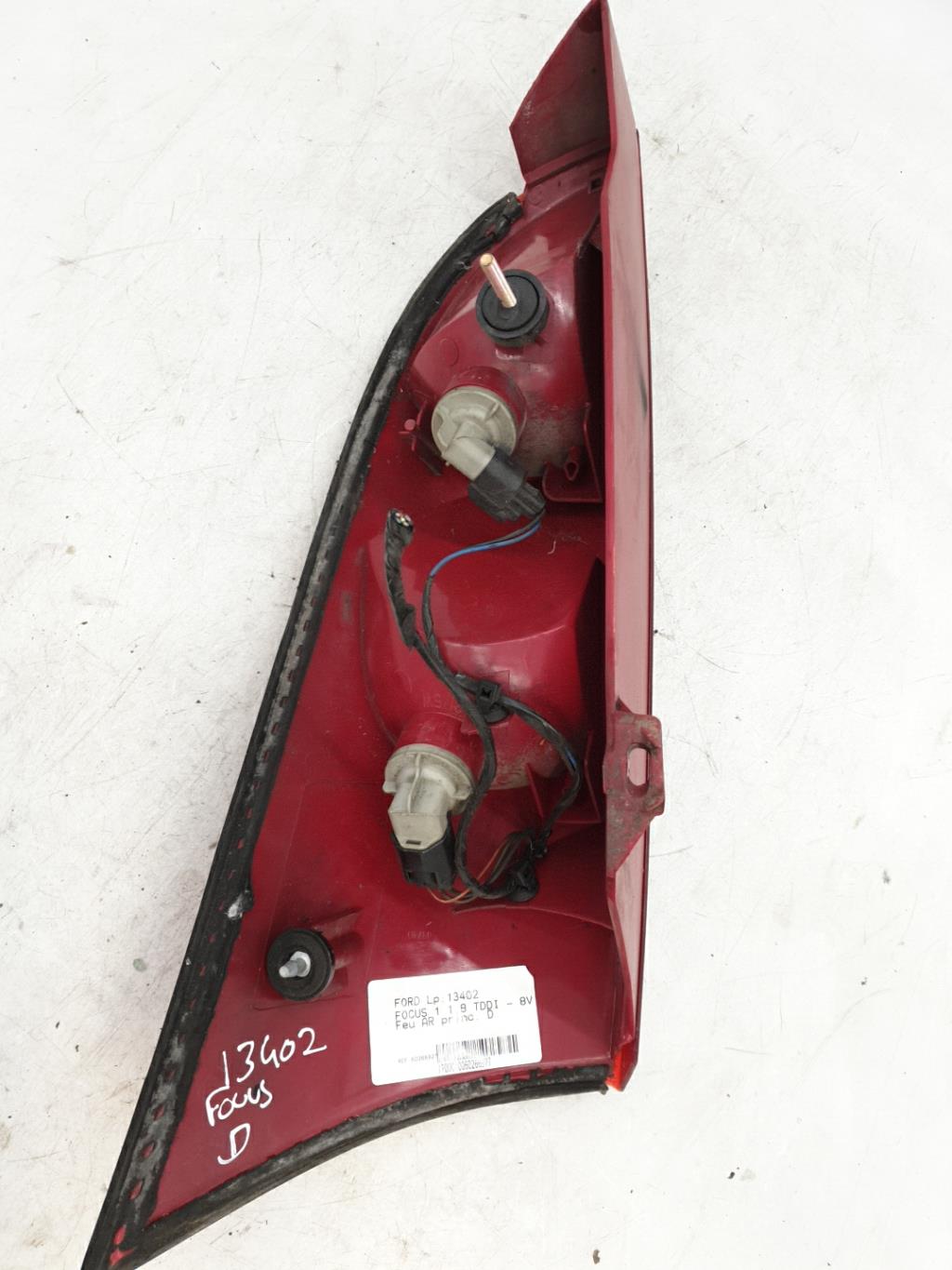 Feu arriere principal droit (feux) FORD FOCUS 1 Diesel - 1