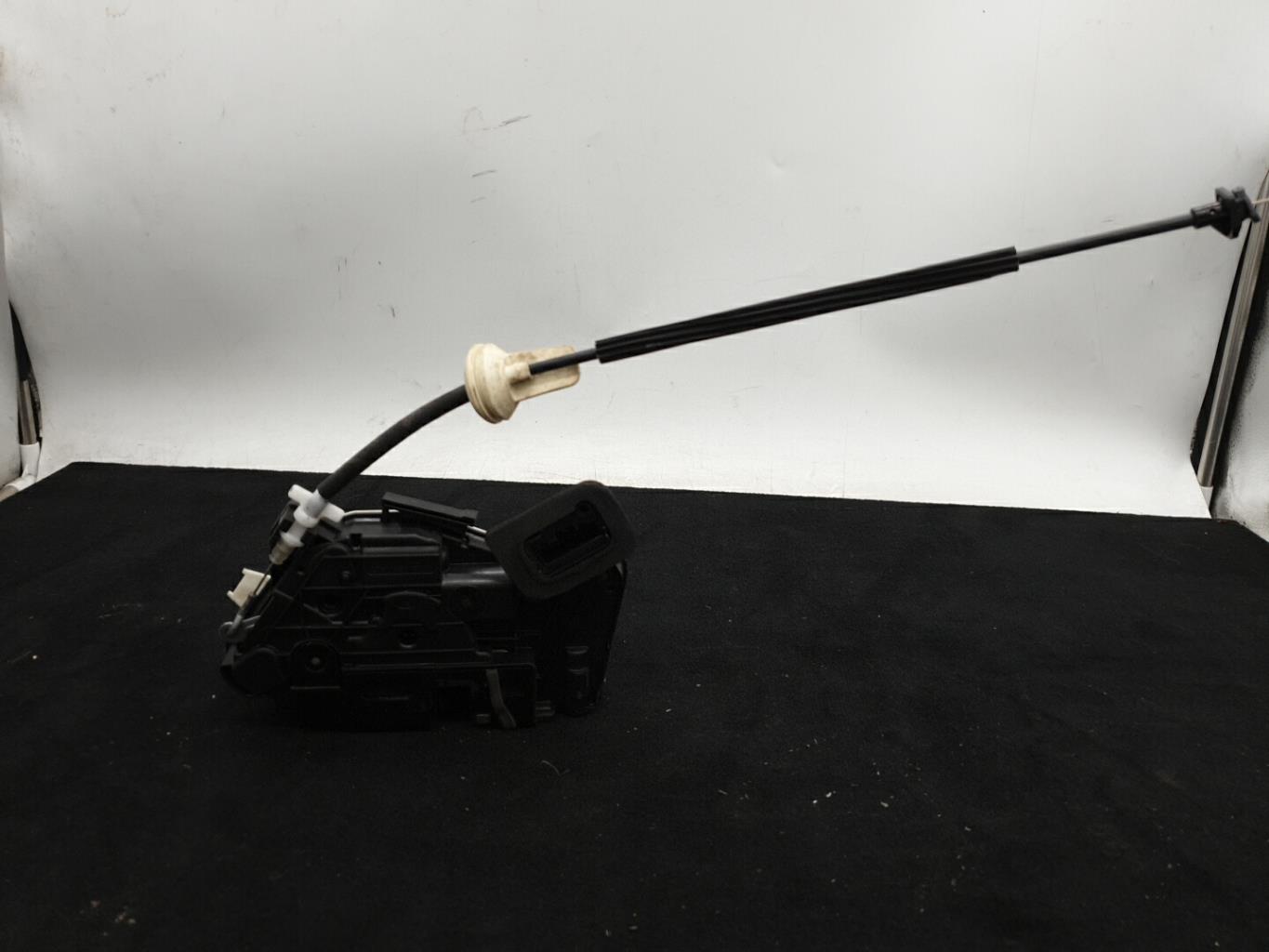 Serrure avant droit VOLKSWAGEN GOLF 6  - 1