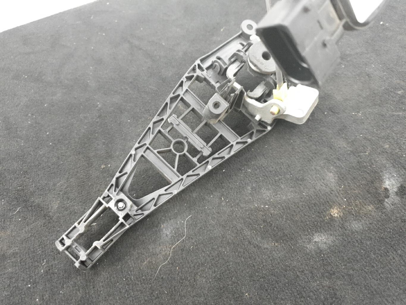 Serrure avant gauche DACIA SANDERO 1 Diesel - 1