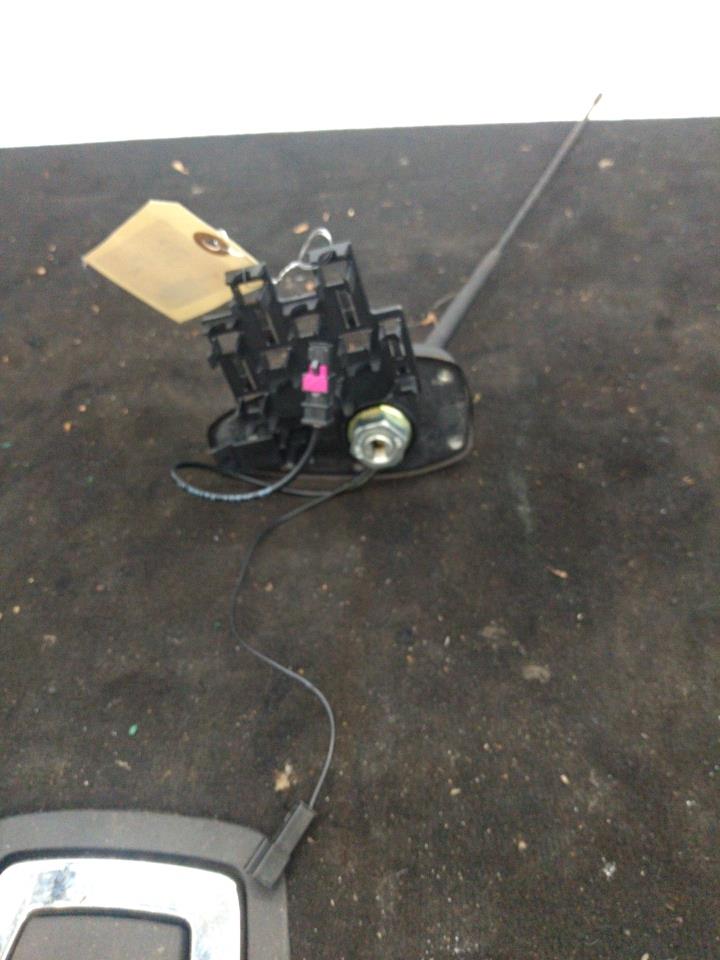 Antenne BMW SERIE 1 E87 PHASE 2 Diesel - 1