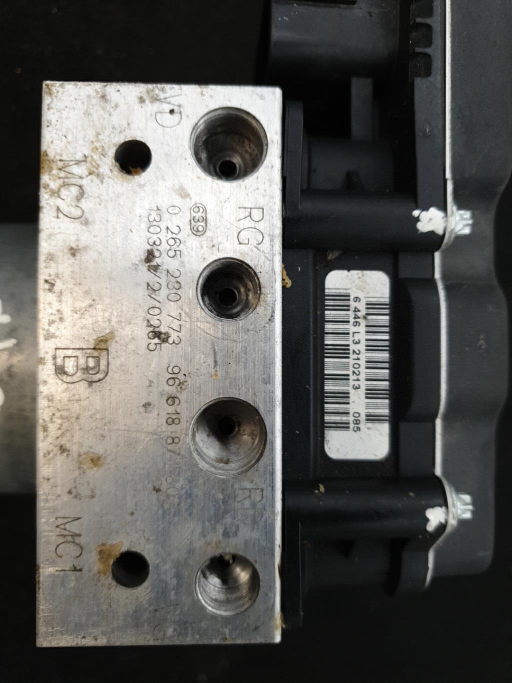 Bloc ABS (freins anti-blocage) CITROEN C8  - 1