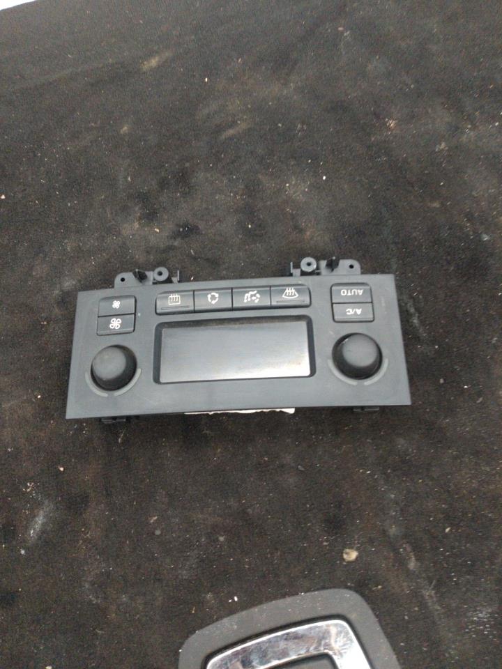 Commande chauffage PEUGEOT 307 PHASE 2 CABRIOLET Diesel - 1