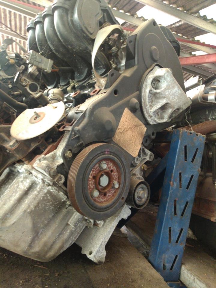 Moteur CITROEN C4 1 PHASE 1 Essence - 1