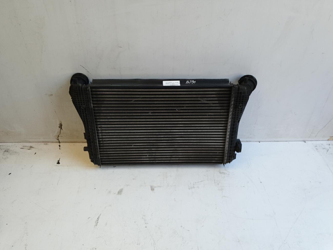 Radiateur eau VOLKSWAGEN PASSAT 5 BREAK Diesel - 1