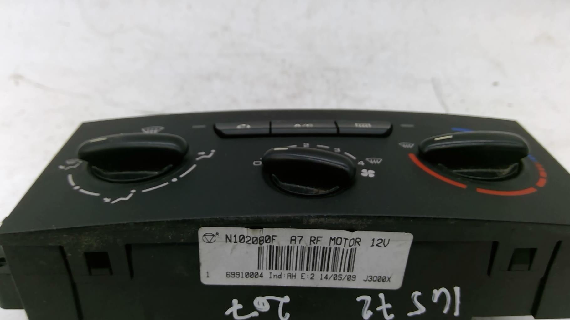 Commande chauffage PEUGEOT 207 PHASE 1 Diesel - 1